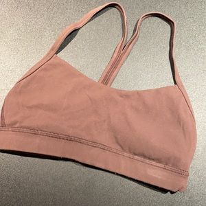 Lululemon size 4 dusty rose sports bra